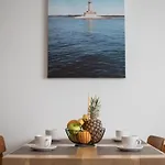 아파트 Neue In Mit Terrasse By Interhome
