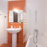 Neue In Mit Terrasse By Interhome 아파트